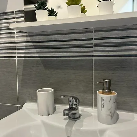 Casa Bezzecca * La Spezia